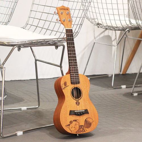 尤克里里的贴心伴侣 木质调音器与少女心琴包